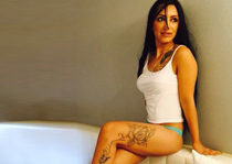 Chantal - Zierliches Escort Teen mit Top Escortservice