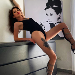 Escort Girl Natali Sweet bietet Sex Service für Paare in Frankfurt Escort Girl Natali Sweet bietet Sex Service für Paare in Frankfurt